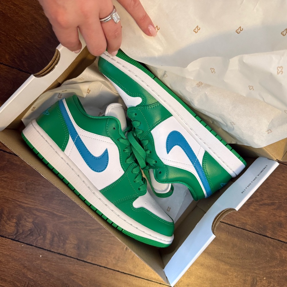 Jordan Green and Blue limited colourway**